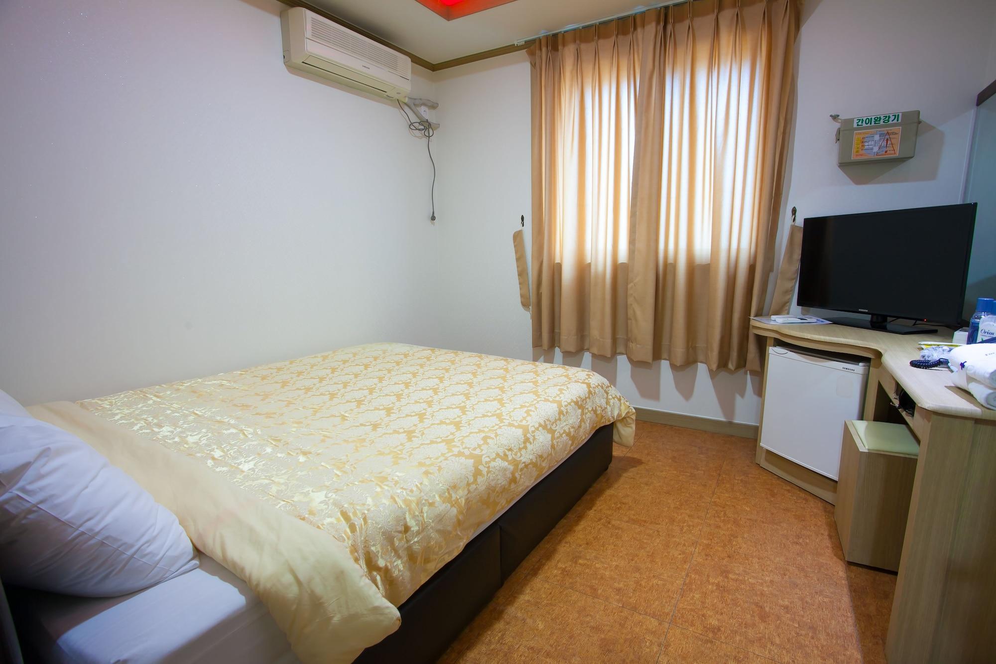 Suanbo Saipan Hot Spring Hotel Chungju Exterior foto